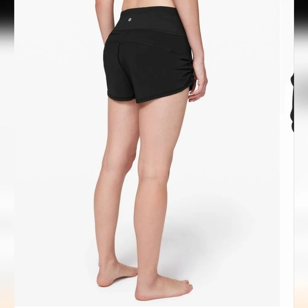 Lululemon Cinch and Stretch Short 2.5